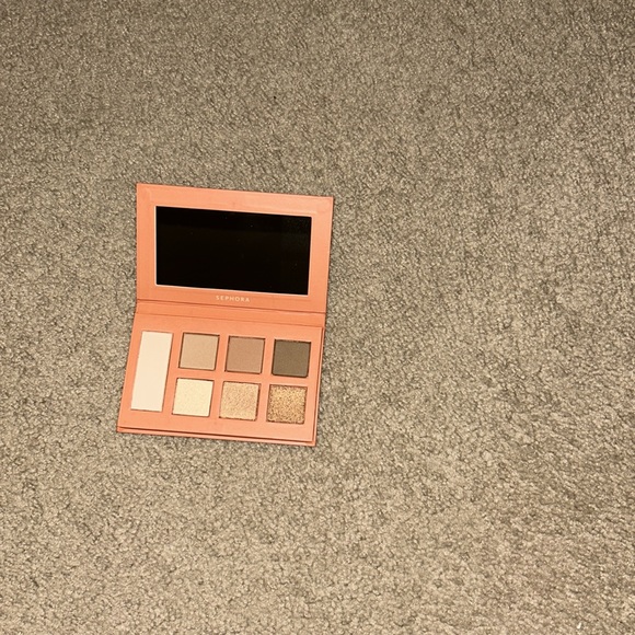 Sephora Heartland Hero Pallette - Picture 2 of 4